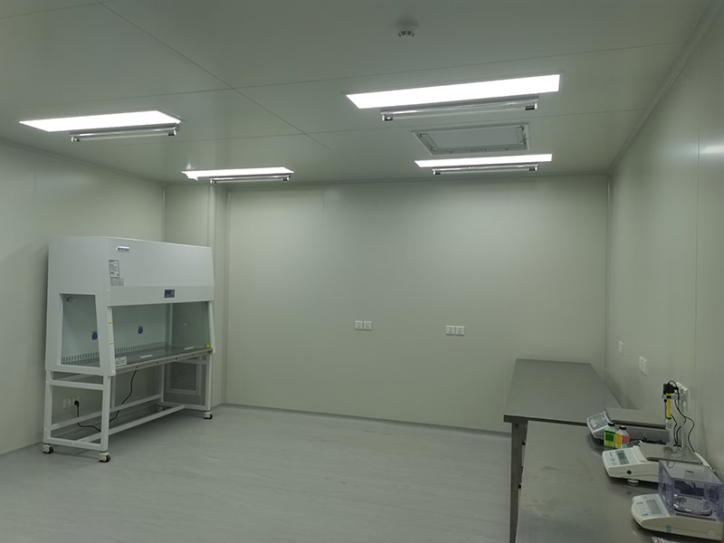 Laboratory Clean Room (2)